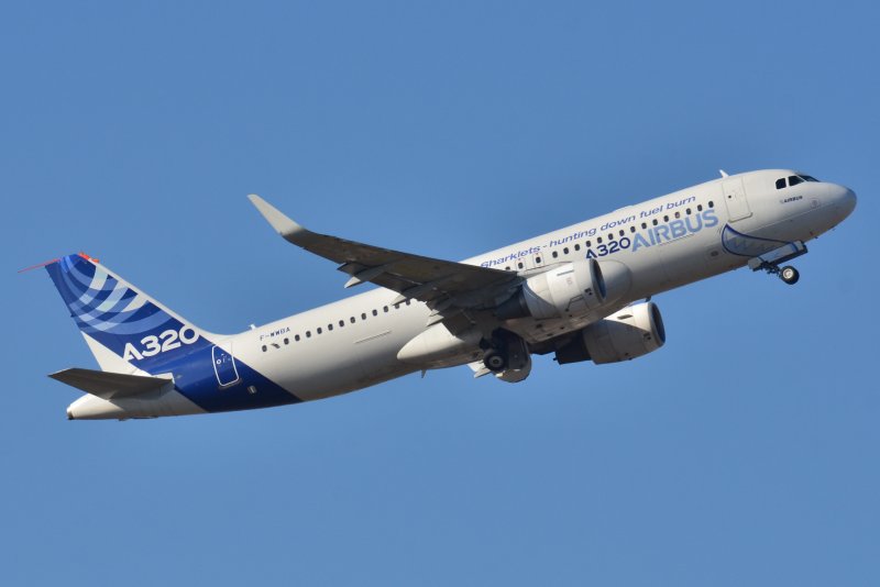 Airbus 320-200