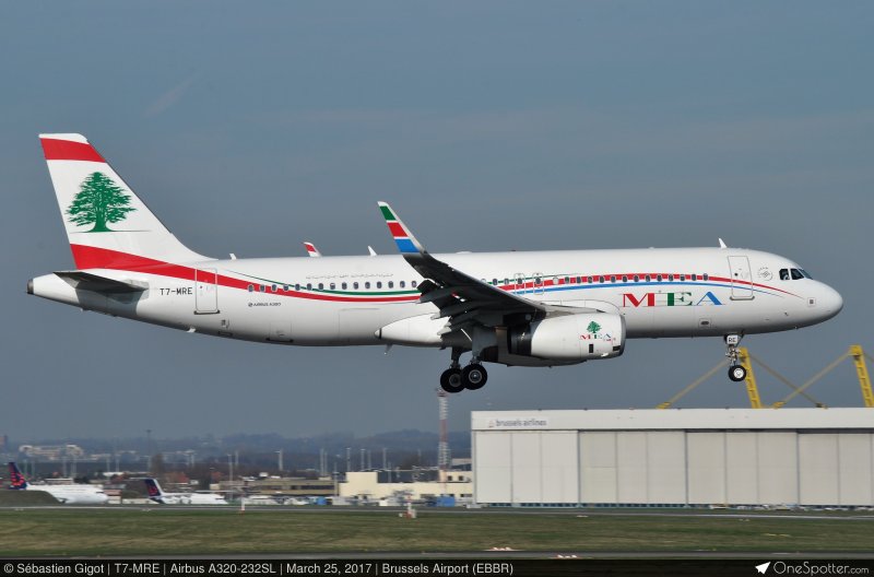 Afriqiyah Airways Airbus a320-200