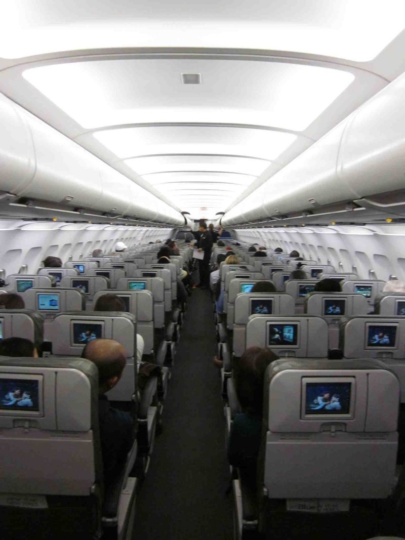 Airbus a320-214