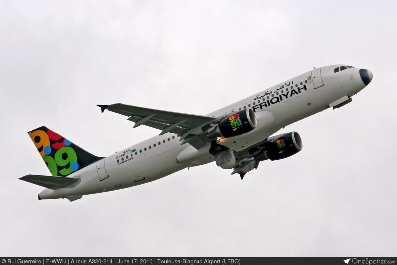 Airbus a320 салон эконом