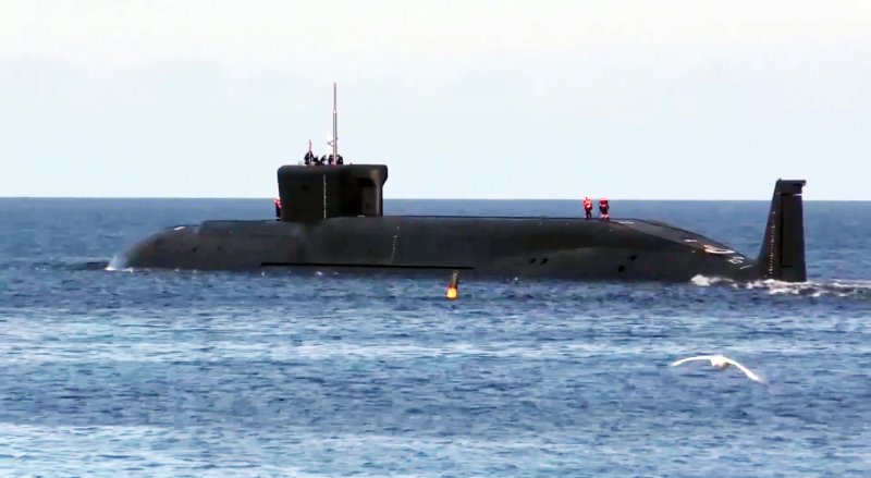 Атомный подводный крейсер Юрий Долгорукий