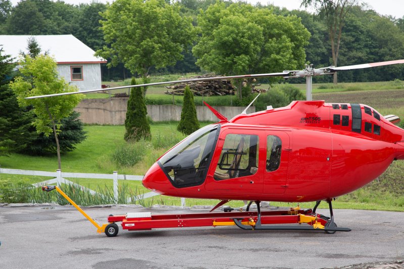 Вертолет Jet Ranger