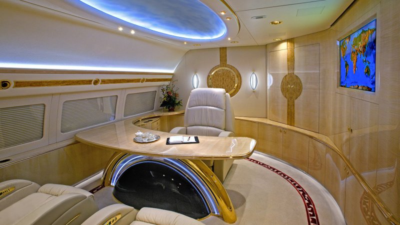 Boeing 747-430 Хассанала Болкиаха, Султана Брунея
