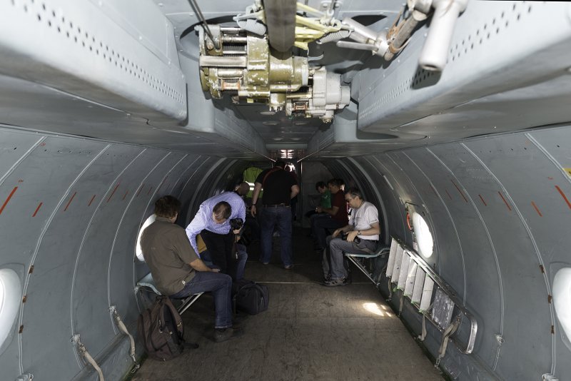 АН-26 грузовой отсек