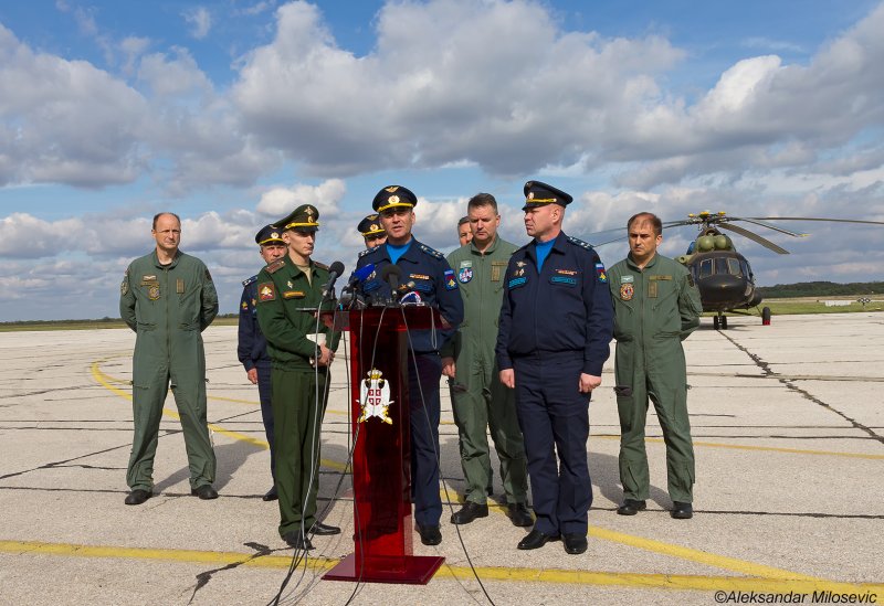 Военные летчики Сербии