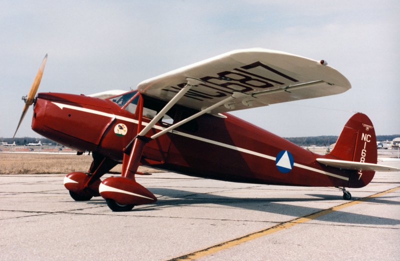 Fairchild FH-227d