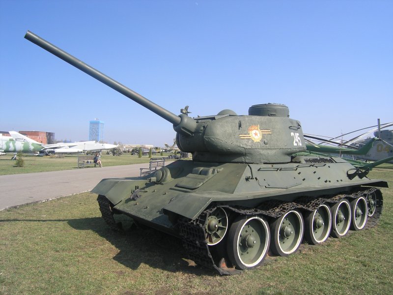 Танк т-34-85