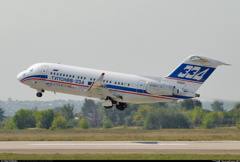 Ту-334 пассажирский самолёт