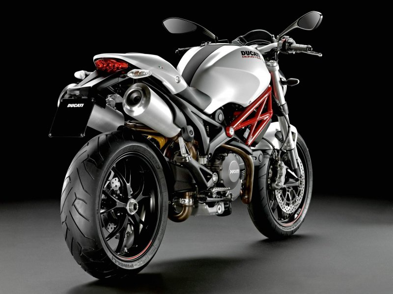 Мотоцикл Ducati Monster 797
