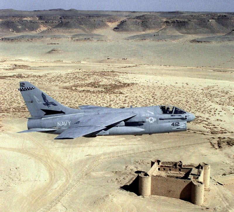 A 7 Corsair Desert Storm