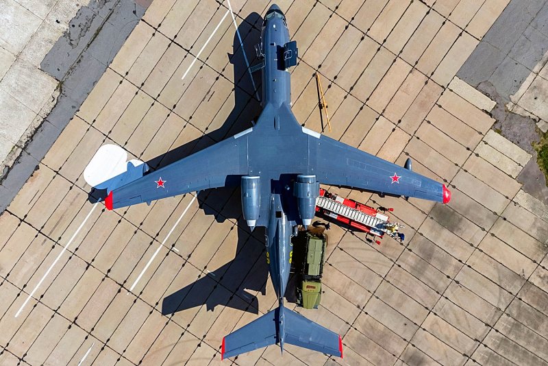 Самолет-амфибия бе-200