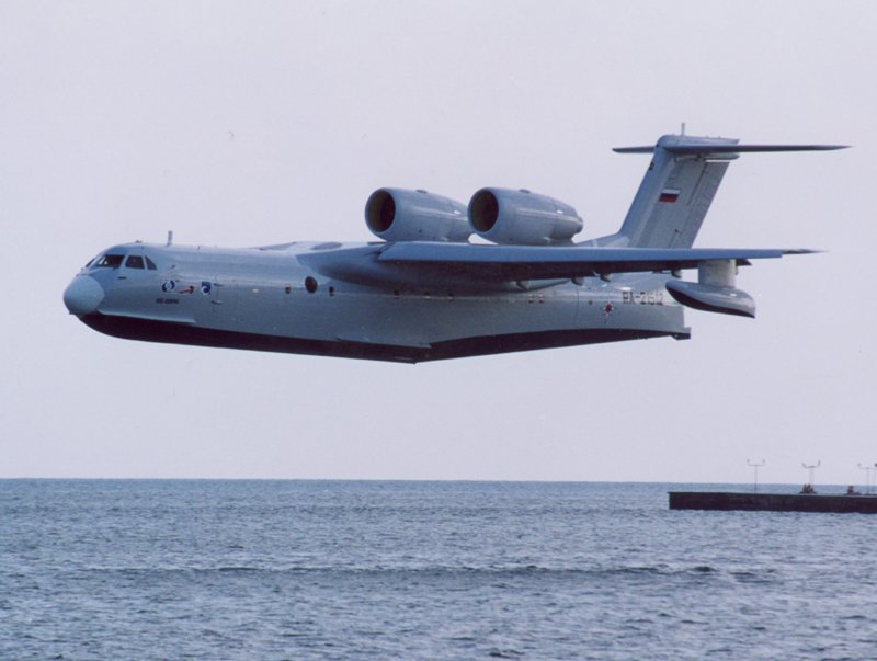 Самолет-амфибия бе-200