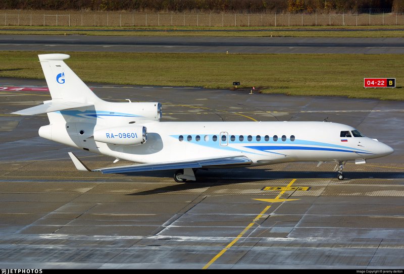 Dassault Falcon 7 Газпромавиа