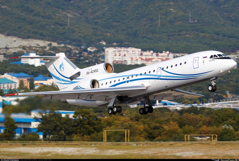 Суперджет 100 ра-89020 Газпромавиа