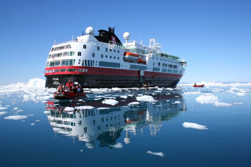 MSC Гренландия