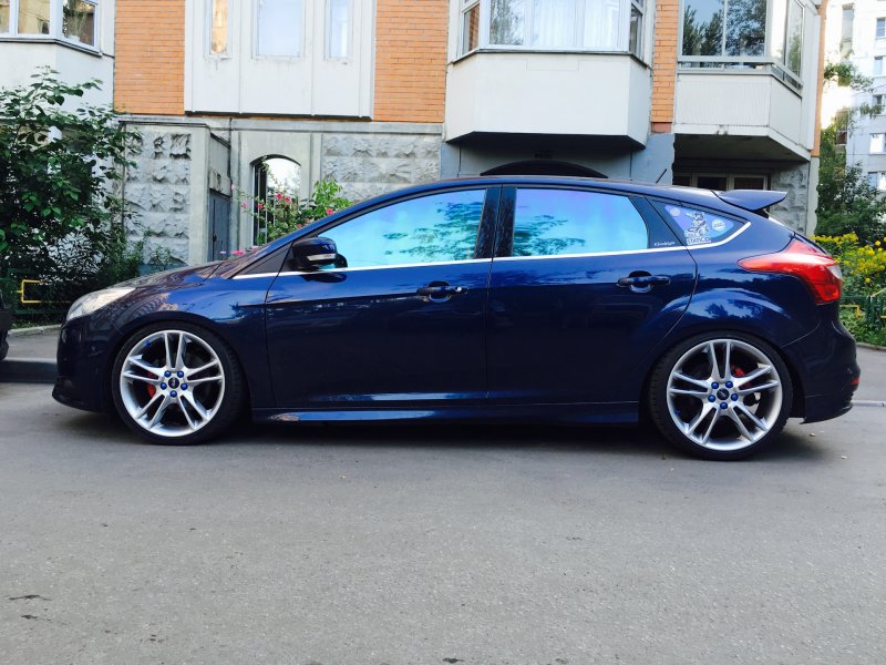 Ford Focus 3 седан диски r18