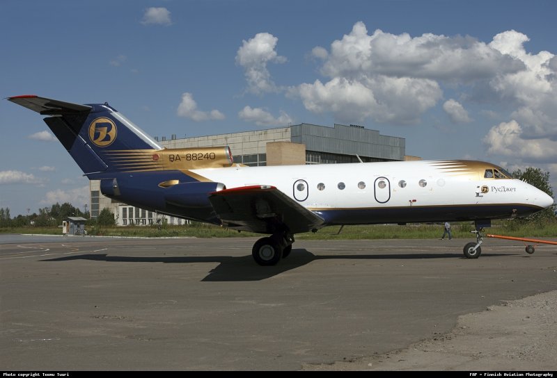 Як-40 ra-87280