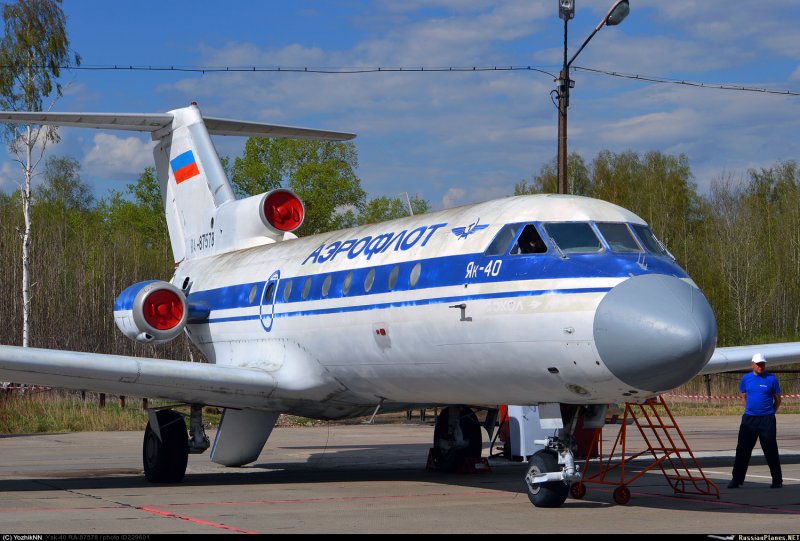 Як 40 Украина