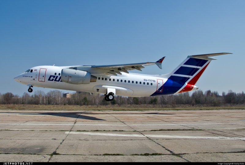 Турбовинтовой самолет ил-114