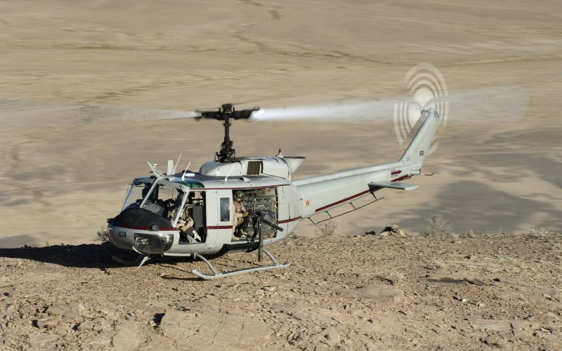 Вертолёт uh-1 Huey
