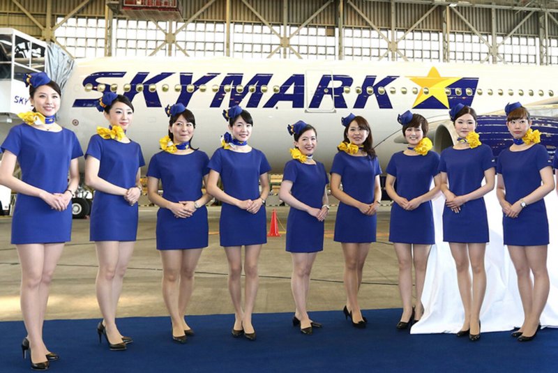 Skymark Airlines авиакомпания стюардессы