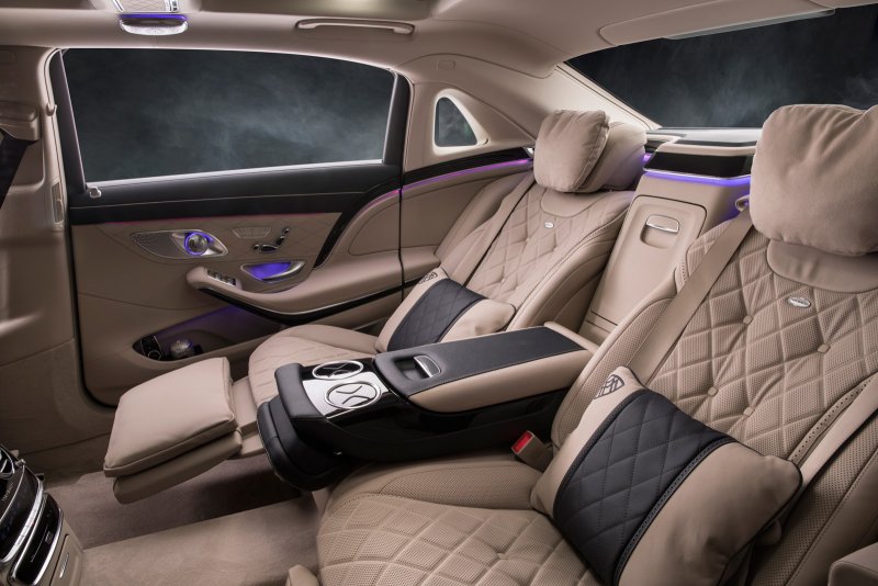 Мерседес v class Maybach