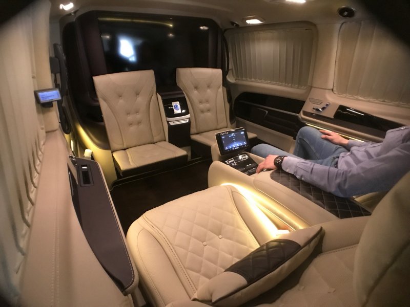 Mercedes v class Maybach