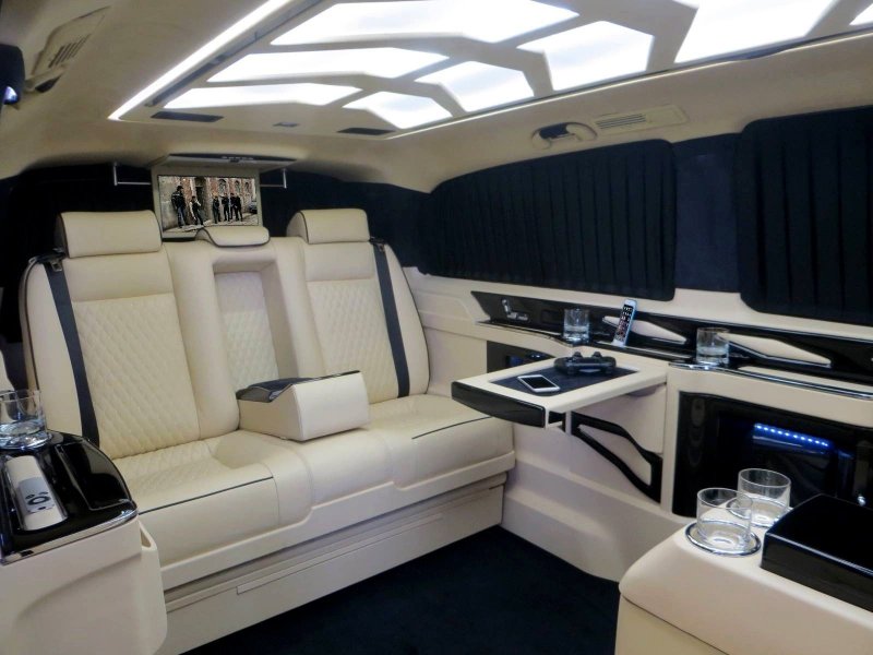 Mercedes v class Maybach