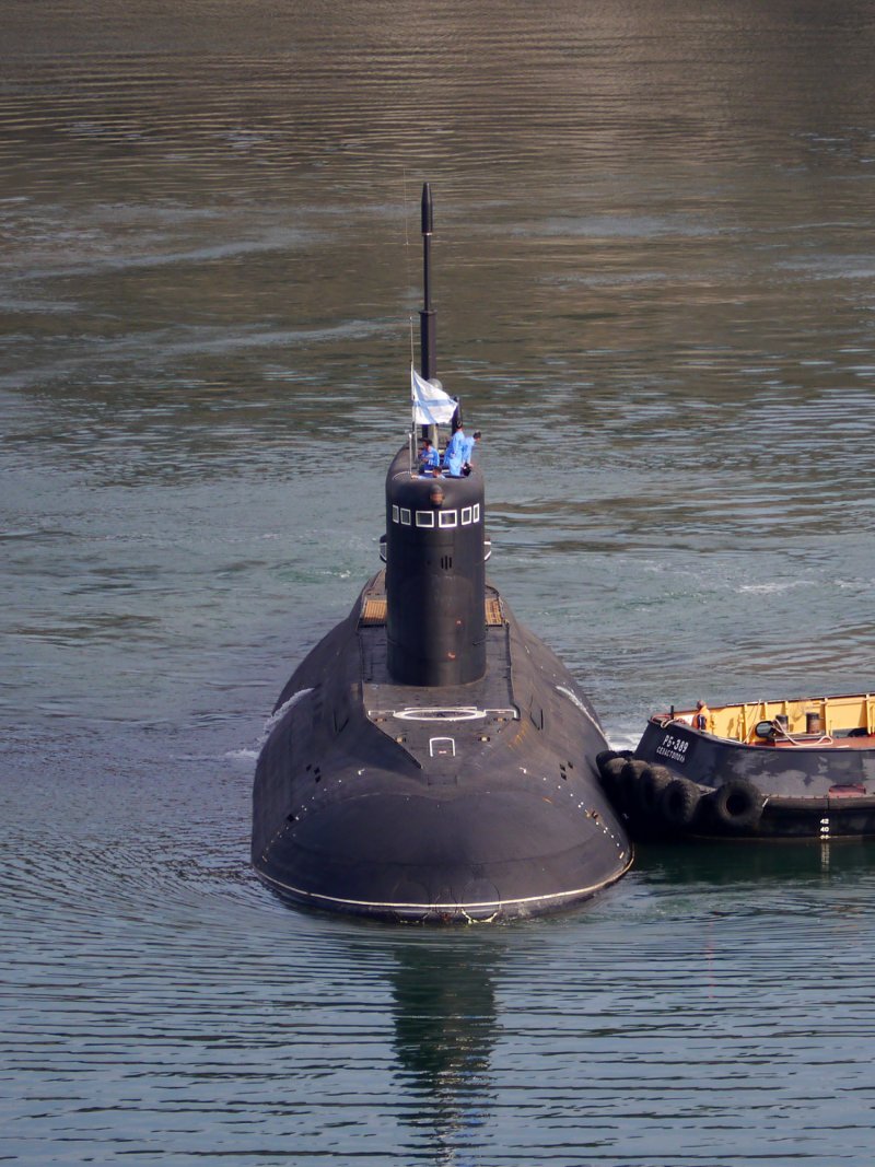 Nuclear Submarine Cutaway