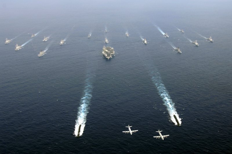 Авианосная ударная группа ВМС США