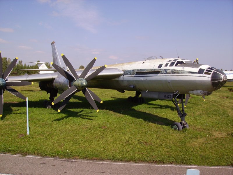 Самолёт ту-116