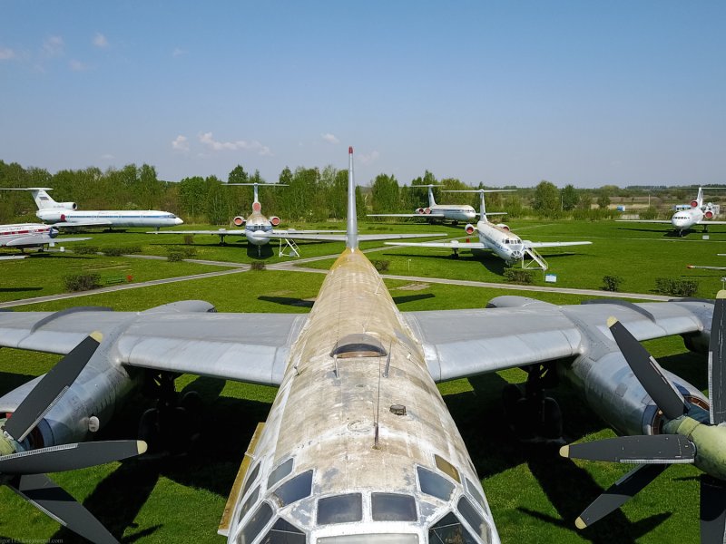 Самолёт ту-116
