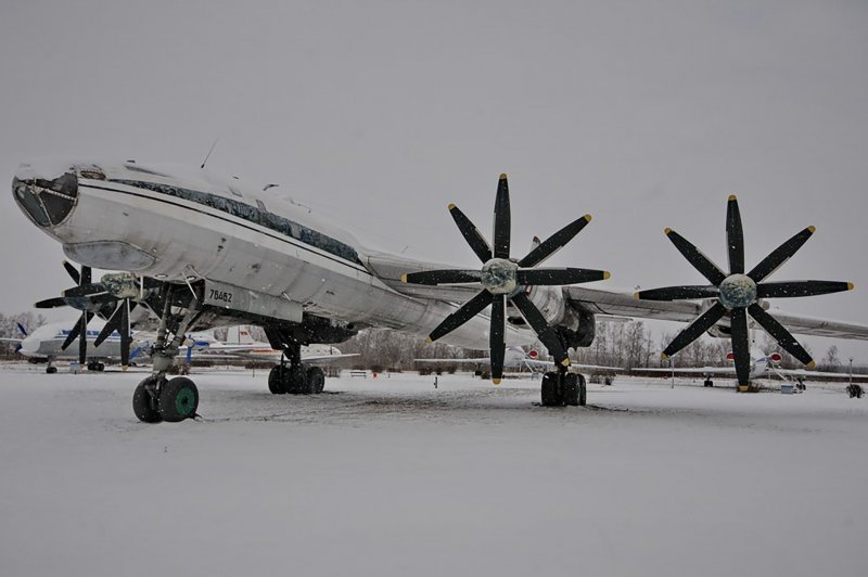 Музей гражданской авиации в Ульяновске ту-116