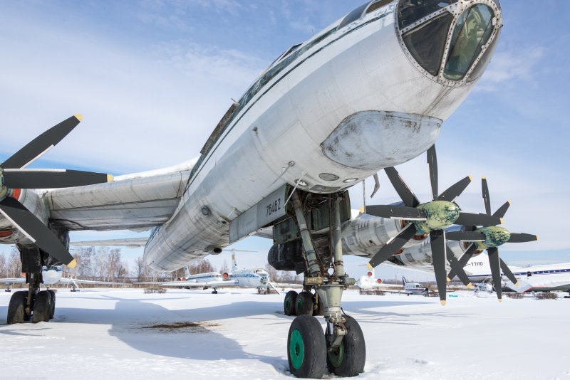 Ту-95 Ульяновск