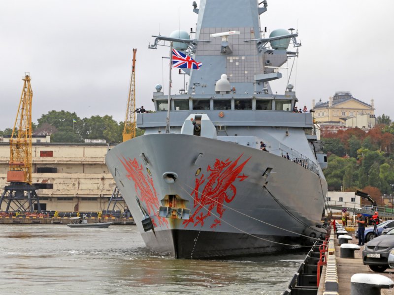 Военные корабли Британии