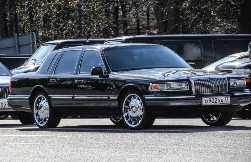 Lincoln Town car 1990