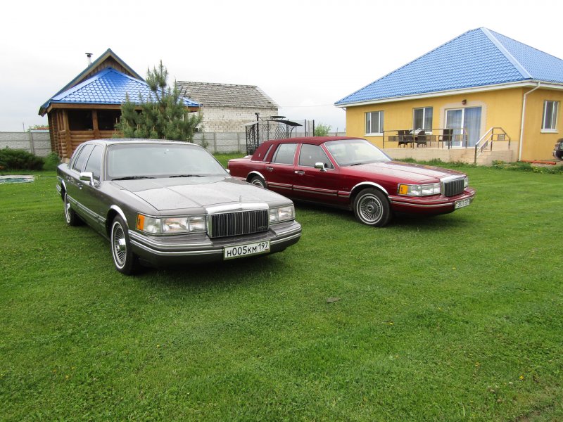 Линкольн Town car 1990