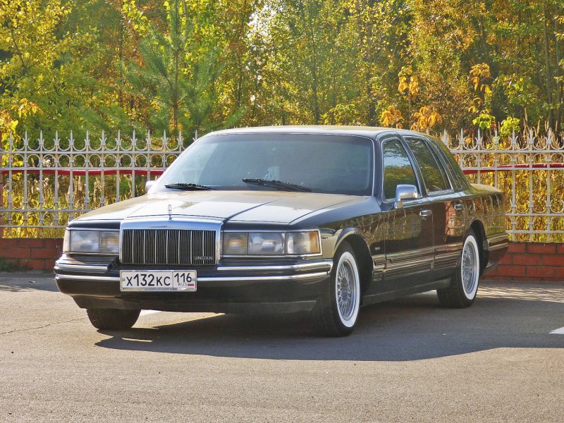Линкольн Таун кар 1992