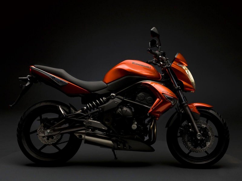 Мотоцикл Kawasaki er-6n