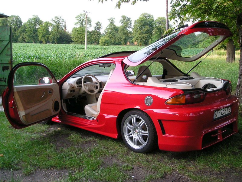 Mazda MX-3 I