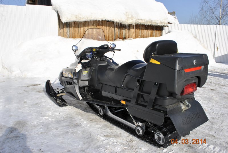 BRP Lynx Yeti Pro Army 800