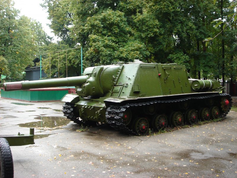 Танки ИСУ 152