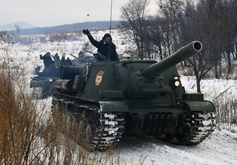 Самоходка ИСУ-152 зверобой