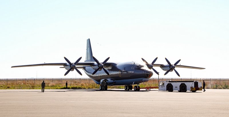 Казахстан y-8f-200wa