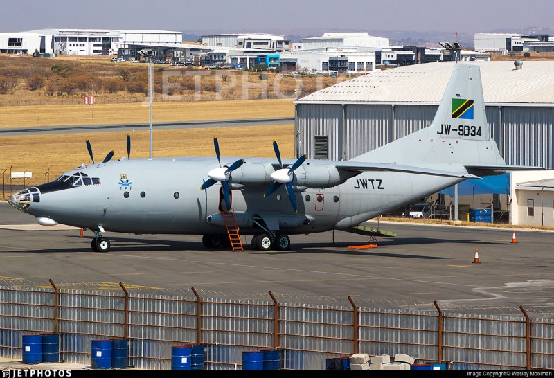 Shaanxi y-8f