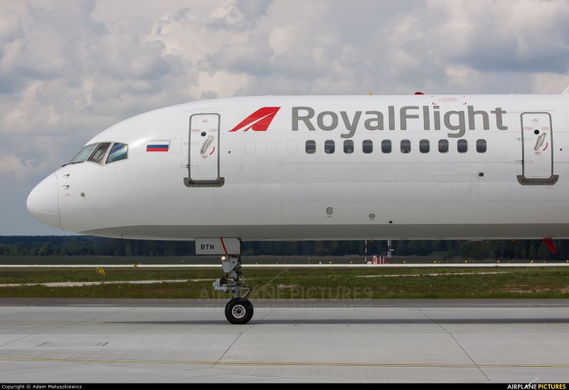 Боинг 767 Royal Flight