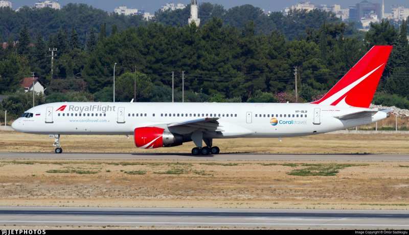 Boeing-757 Роял Флайт
