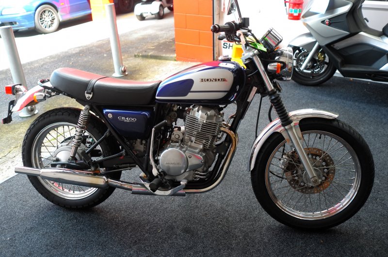 Honda cb400ss-e 2007