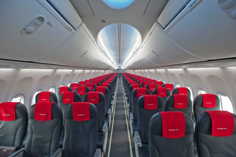 Салон самолета Боинг 737