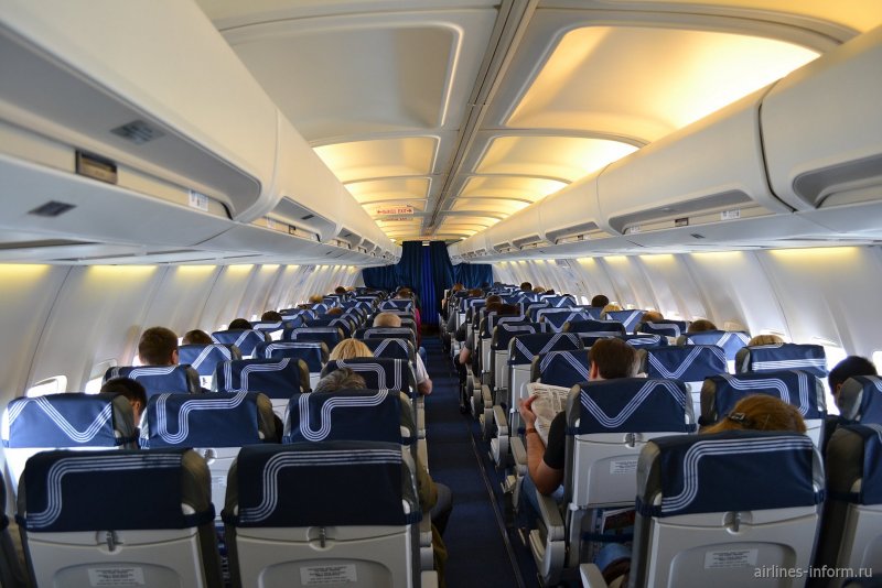 Самолет Боинг 737-200